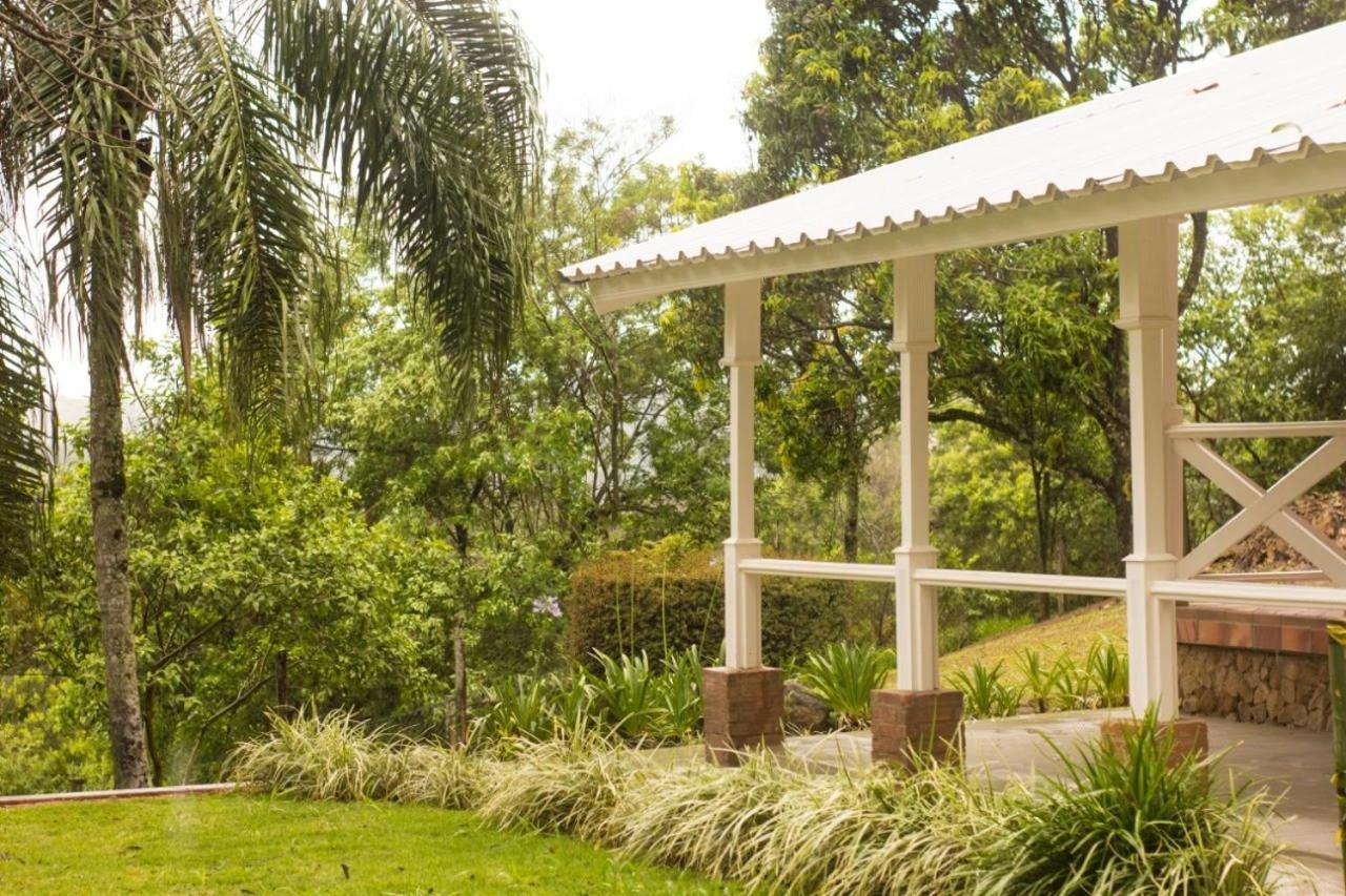 Recanto Da Paz Hotel Fazenda Atibaia Room photo